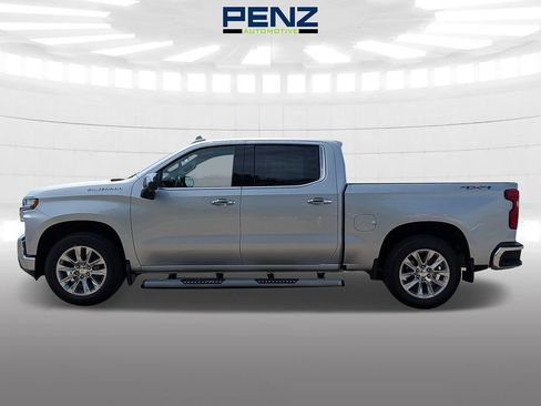 Used 2020 Chevrolet Silverado 1500 LTZ w/ LTZ Plus Package AWD/4WD image 4