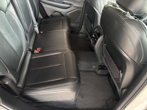 Used 2023 Jeep Grand Cherokee Limited image 26