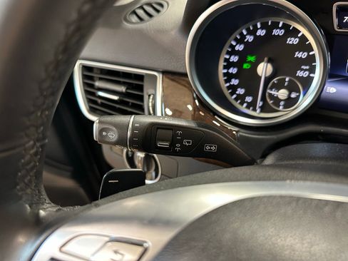 Used 2014 Mercedes-Benz ML 350 4MATIC w/ Premium 1 Package image 15