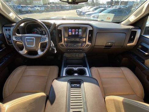 Used 2017 GMC Sierra 2500 Denali w/ Suspension Package, Off-Road image 26
