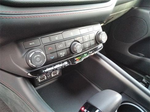 Used 2024 Dodge Durango GT w/ Trailer Tow Group IV image 29