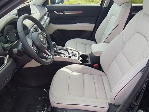 New 2025 MAZDA CX-5 AWD 2.5 S w/ Premium Plus Pkg image 16