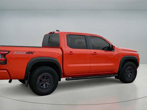 Used 2025 Nissan Frontier PRO-4X w/ Interior Protection Package AWD/4WD image 8