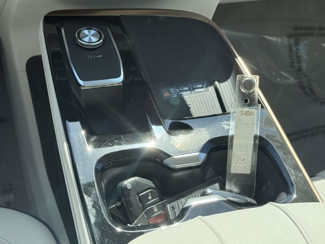 Used 2025 Buick Enclave Avenir w/ Super Cruise Package FWD image 14