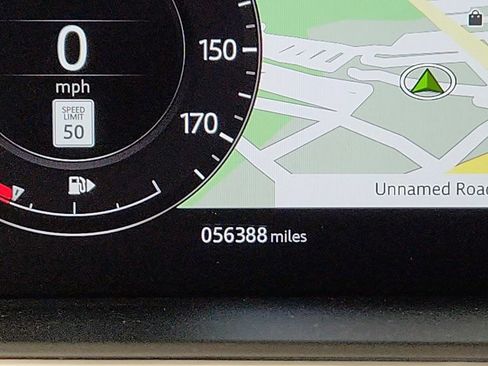 Used 2019 Land Rover Range Rover Sport Supercharged AWD/4WD image 16