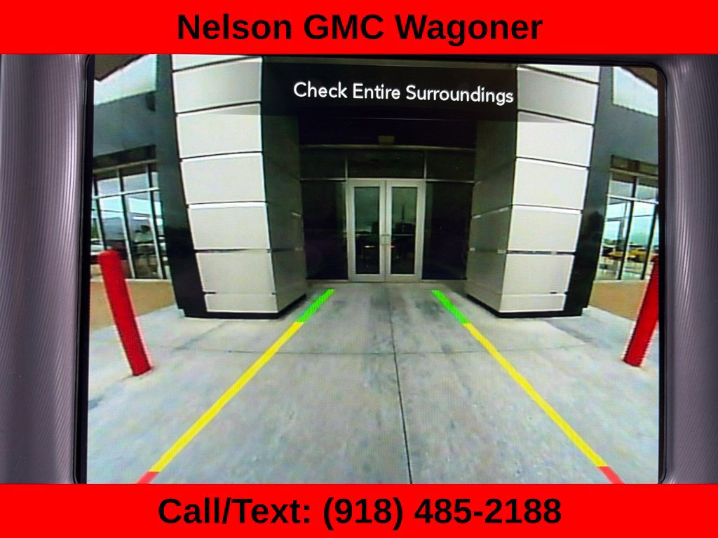Used 2023 Dodge Challenger SXT w/ Plus Package RWD image 26