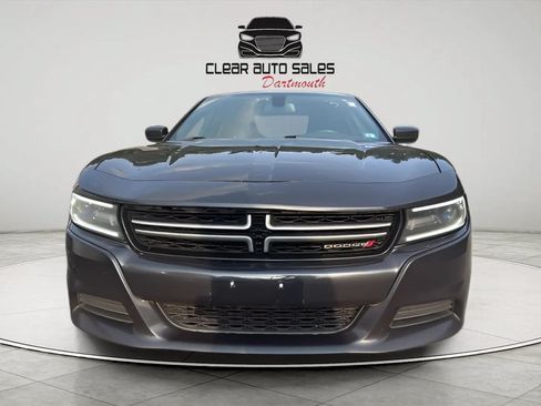 Used 2016 Dodge Charger SE w/ Popular Equipment Group RWD image 2
