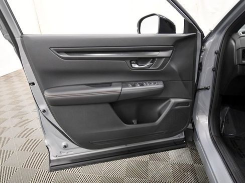 Used 2026 Honda CR-V Sport image 13