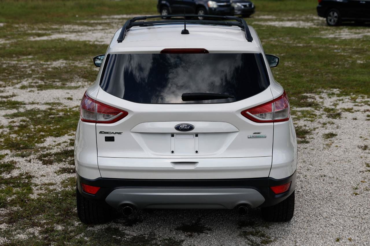 Used 2013 Ford Escape SE FWD image 9