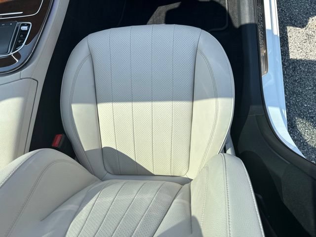 Used 2022 Mercedes-Benz E 350 4MATIC Sedan image 38