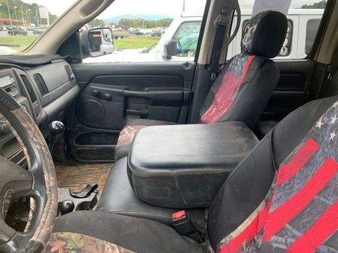 Used 2003 Dodge Ram 2500 Truck SLT AWD/4WD image 6