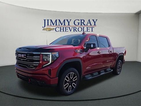 Used 2025 GMC Sierra 1500 AT4 w/ AT4 Premium Package image 7