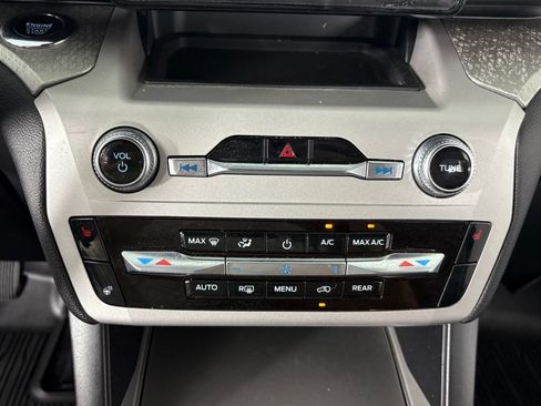Certified 2023 Ford Explorer Timberline w/ Timberline Technology Package AWD/4WD image 23