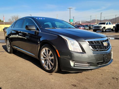 Used 2016 Cadillac XTS Premium image 3