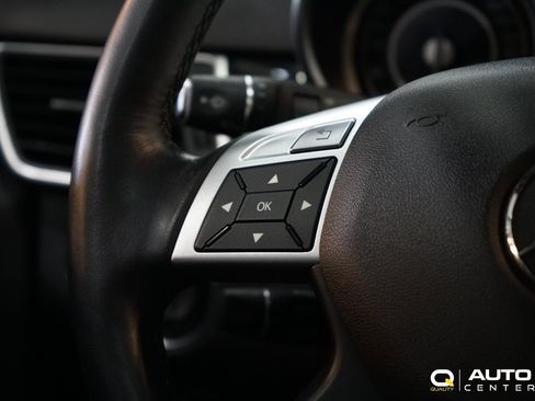 Used 2013 Mercedes-Benz ML 350 BlueTEC 4MATIC image 18