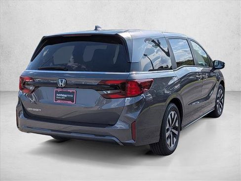 New 2026 Honda Odyssey EX-L image 2