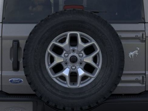 New 2025 Ford Bronco Badlands image 24