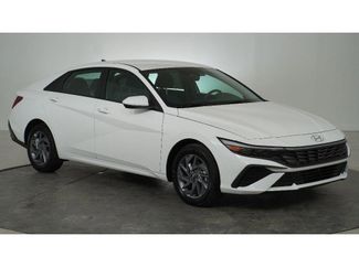 New 2026 Hyundai Elantra Blue video 1