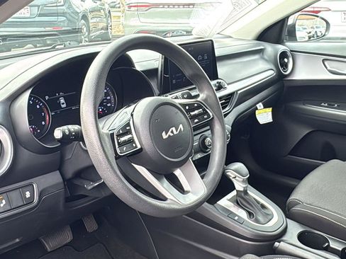 Used 2023 Kia Forte LXS w/ LXS Technology Package image 19