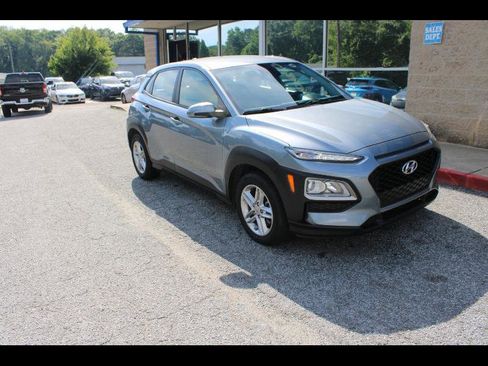 Used 2021 Hyundai Kona SE AWD/4WD image 1
