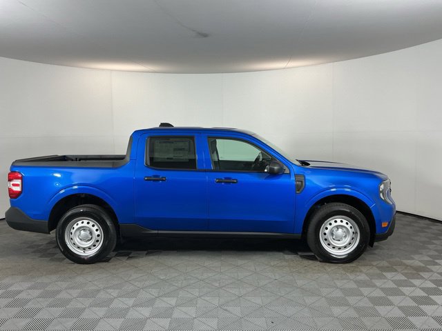 New 2026 Ford Maverick XL w/ Equipment Group 101A AWD/4WD image 4