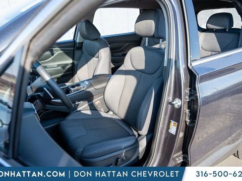 Used 2023 Hyundai Santa Fe SEL image 4
