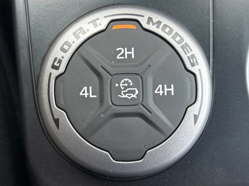 New 2025 Ford Bronco 4-Door AWD/4WD image 16
