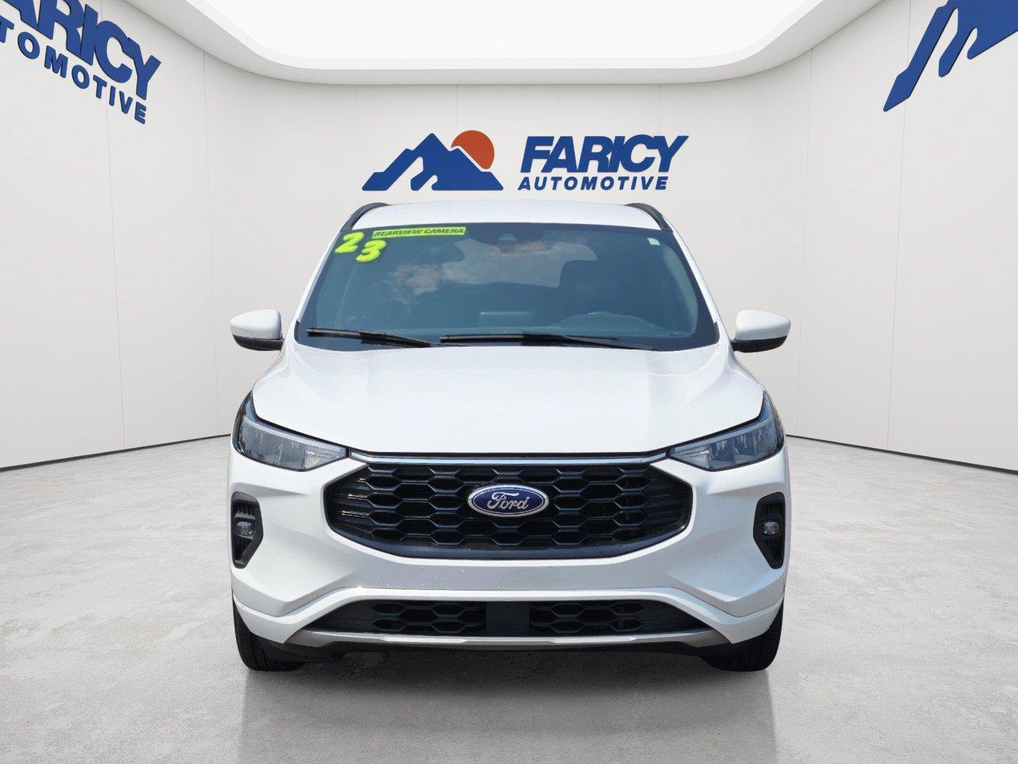 Certified 2023 Ford Escape ST-Line Select AWD/4WD image 2