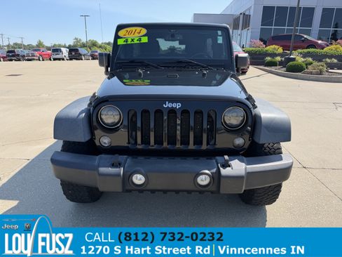 Used 2014 Jeep Wrangler Unlimited Sport w/ Quick Order Package 24S AWD/4WD image 2