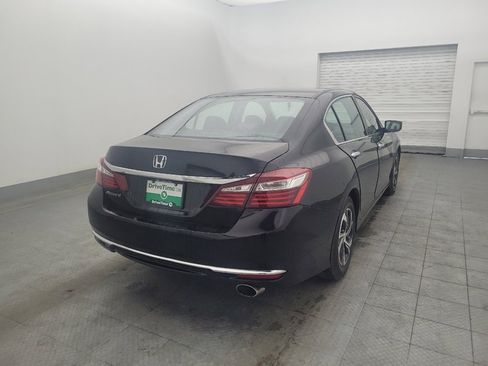 Used 2016 Honda Accord LX image 9
