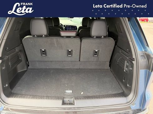 Used 2025 Chevrolet Traverse RS w/ LPO, Floor Liner Package FWD image 31