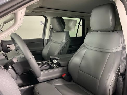 New 2027 Ford Expedition Active RWD image 14