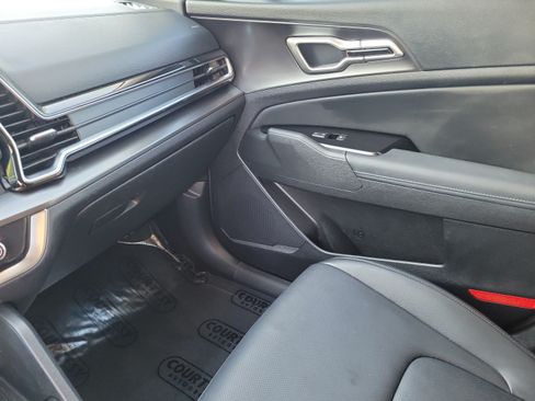 Certified 2023 Kia Sportage EX FWD image 21