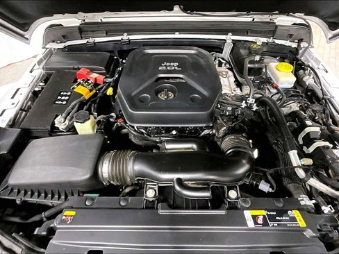 Used 2022 Jeep Wrangler Unlimited Rubicon w/ Xtreme Recon 35" Tire Package image 37