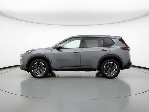 Used 2025 Nissan Rogue SV image 5