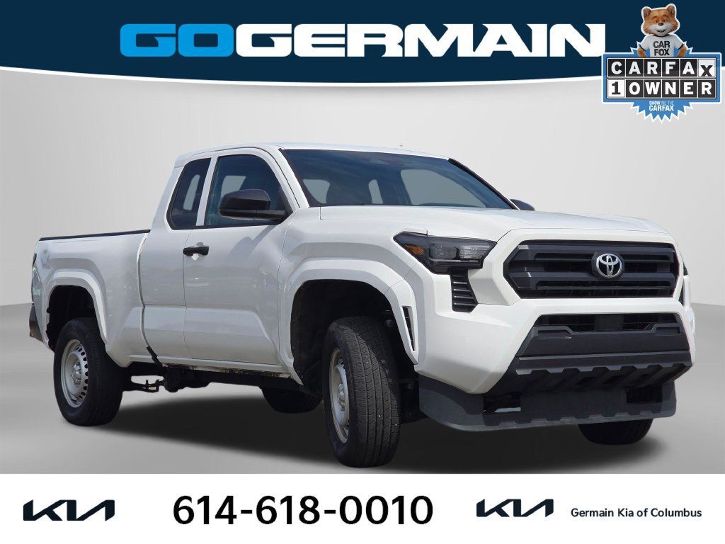 Used 2024 Toyota Tacoma SR RWD image 4
