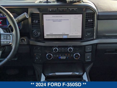 Certified 2024 Ford F350 Platinum image 23