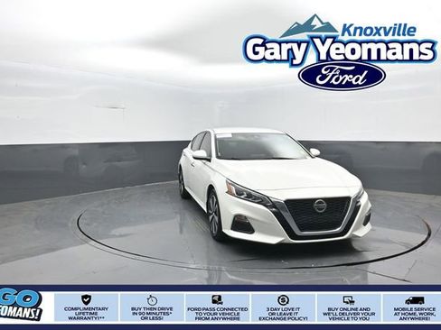 Used 2022 Nissan Altima 2.5 SV FWD image 1