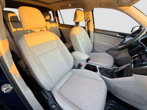 Used 2022 Volkswagen Tiguan SE image 13