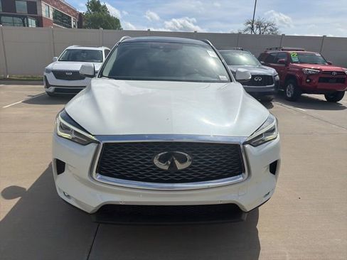 Certified 2019 INFINITI QX50 Essential w/ Proassist Package image 2