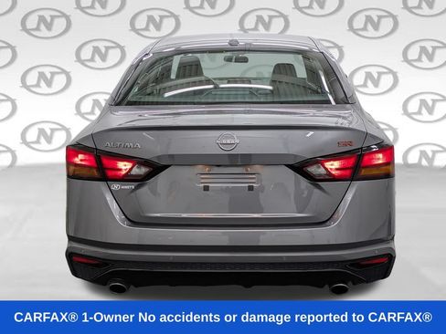 Used 2024 Nissan Altima 2.5 SR FWD image 13