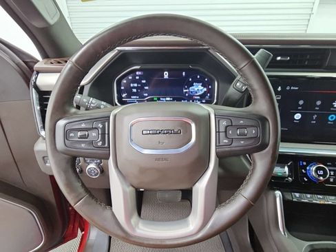 Used 2024 GMC Sierra 2500 Denali w/ Denali Reserve Package AWD/4WD image 24