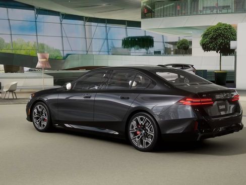 New 2026 BMW i5 eDrive40 w/ M Sport Package image 25