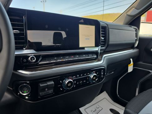 New 2026 GMC Sierra 1500 Elevation AWD/4WD image 25