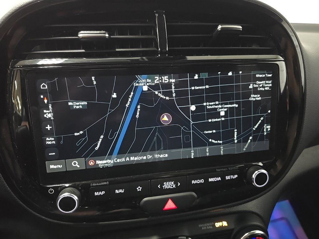 Used 2025 Kia Soul GT-Line w/ GT-Line Technology Package FWD image 25