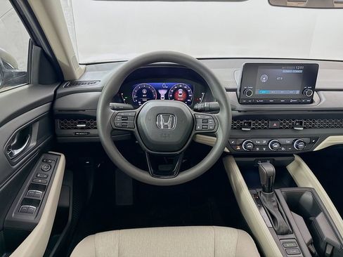 New 2025 Honda Accord SE image 24