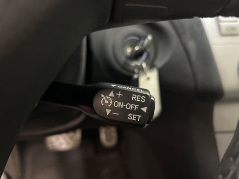 Used 2004 Toyota Solara SE Sport FWD image 20