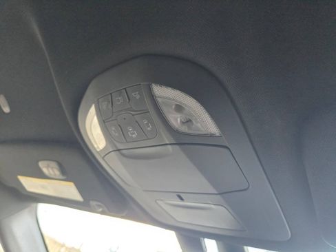 Used 2020 Chrysler Pacifica Touring w/ Advanced Safetytec Group FWD image 63