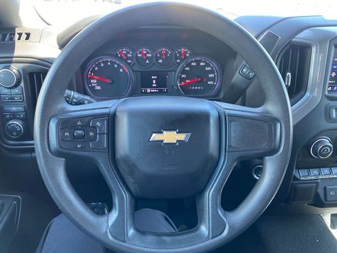 Used 2022 Chevrolet Silverado 1500 Custom AWD/4WD image 14