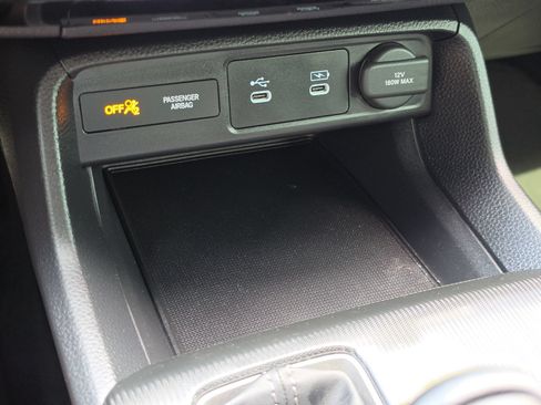 Used 2025 Honda Civic Sport image 26